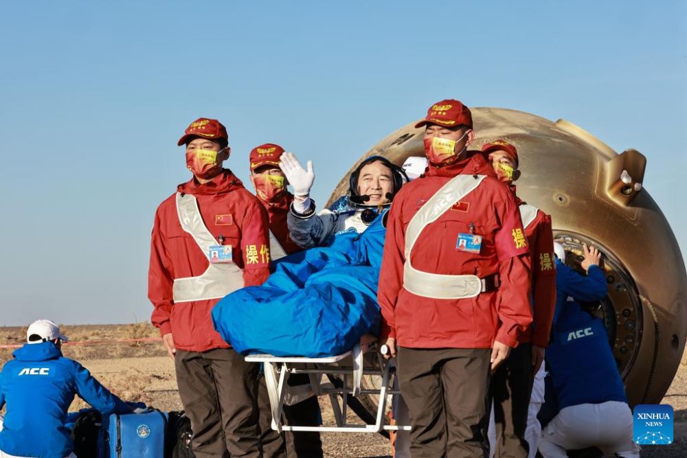 Astronaut Jing Haipeng is out of the return capsule of the Shenzhou-16 manned spaceship at the Dongfeng landing site in north China's Inner Mongolia Autonomous Region Oct. 31, 2023. The return capsule of the Shenzhou-16 manned spaceship, carrying astronauts Jing Haipeng, Zhu Yangzhu and Gui Haichao, touched down at the Dongfeng landing site in north China's Inner Mongolia Autonomous Region on Tuesday. (Xinhua/Li Gang)