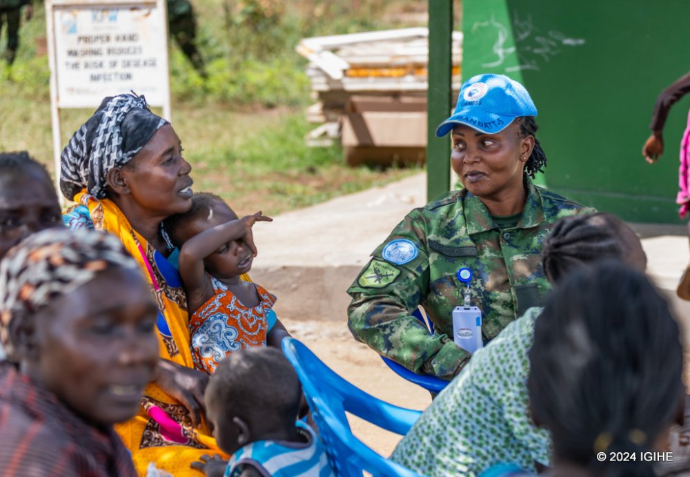 Rwandan soldiers are friendly to the local community. 