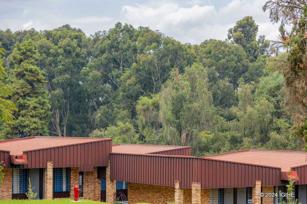 The University of Rwanda's Huye campus continues its commitment to removing asbestos roofing.