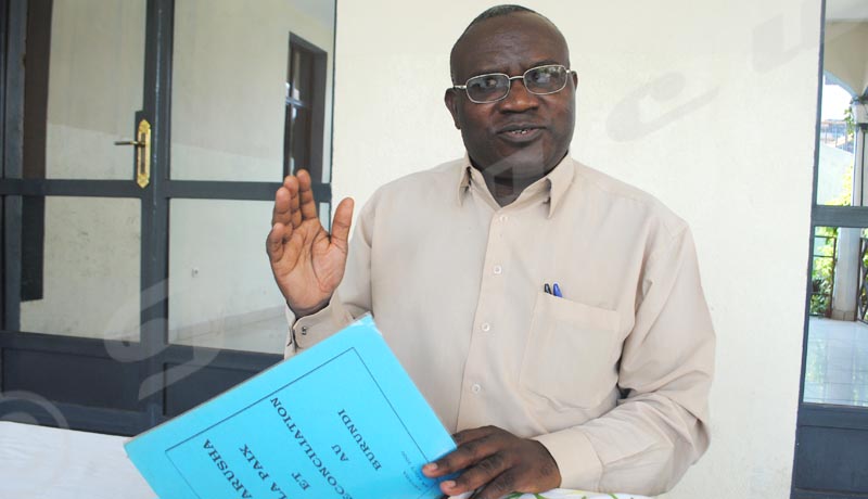 Former Burundian vice president has rejected Ndayishimiye's claim that Rwanda is responsible for ethnic divisions.