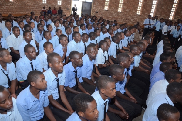 Students at a Mater Dei Mbuga Teacher Training College