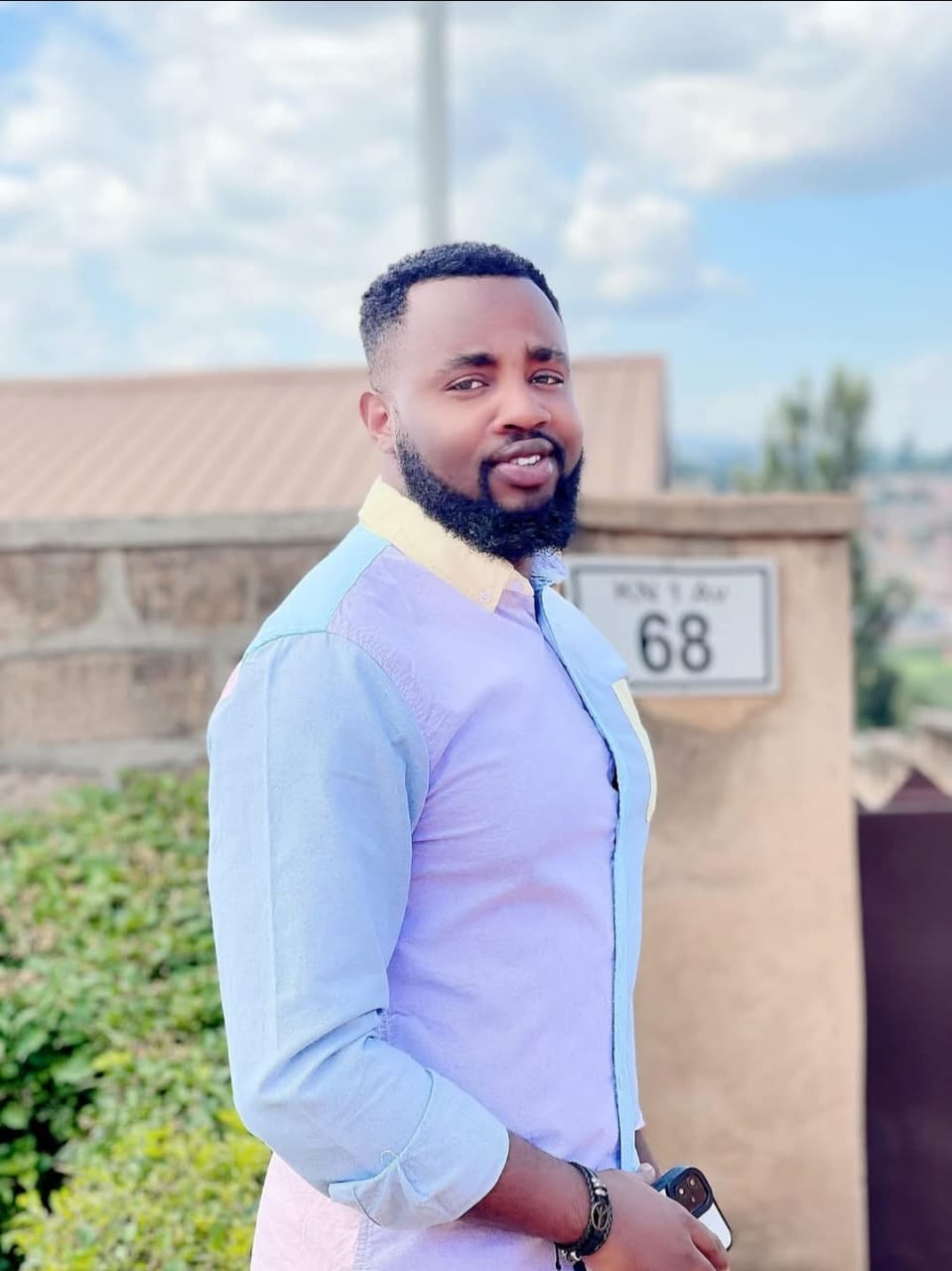 Ishimwe Patrick alias Bezos created the  'Rich Gang' Whatsapp group