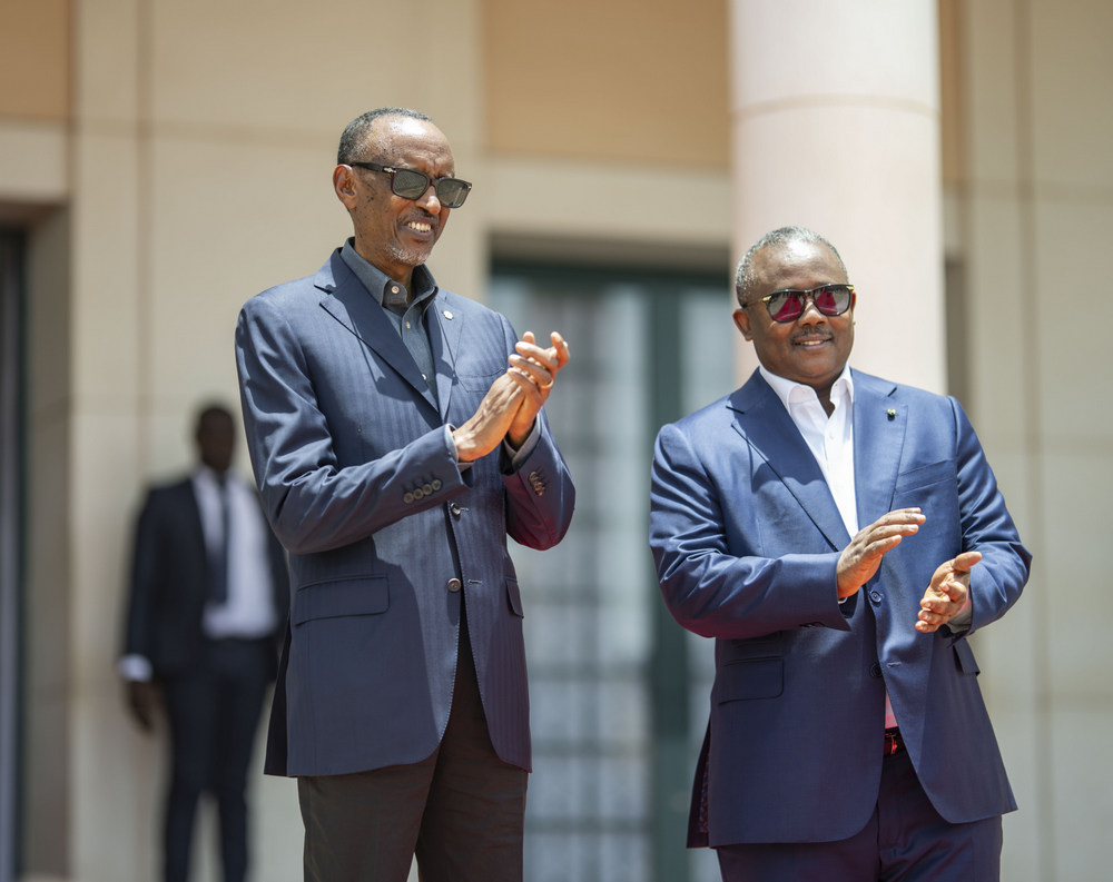 President Kagame was warmly welcomed in Guinea-Bissau. 