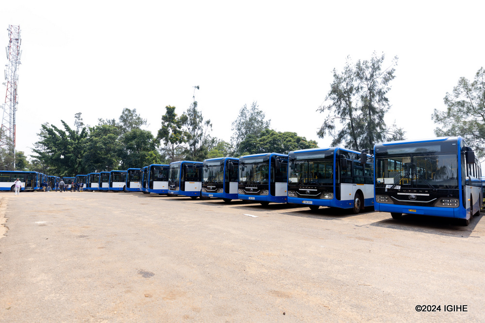 RITCO Public Transport Company, granted permission to transport passengers throughout Kigali has acquired 40 new buses.
