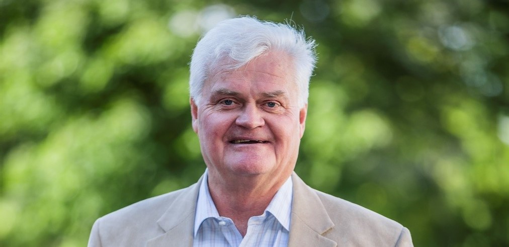 The author, Björn Sundeby is the founder of and Chairman of the Board at IST, Scandinavia's leading EdTech company.