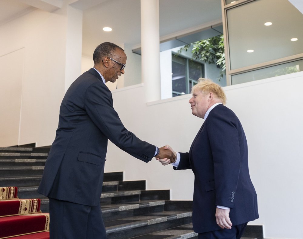 President Paul Kagame has received UK Prime Minister, Boris Johnson at Urugwiro Village.