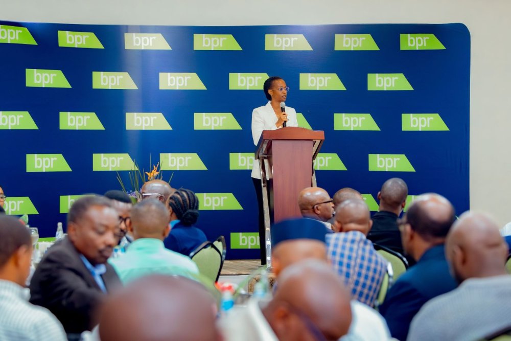 BPR Bank Rwanda Plc assured its clients in Rusizi that it will continue to promote digital banking services to offer fast and quality service. 
