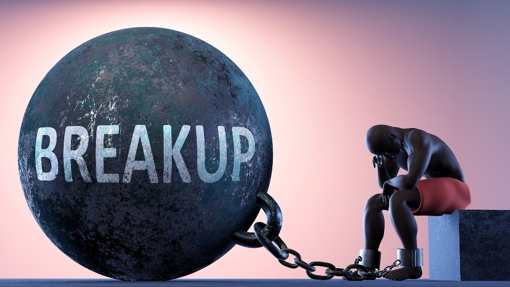 Break-ups hurt no matter what time of the year it is. Illustration by Pixabay 
