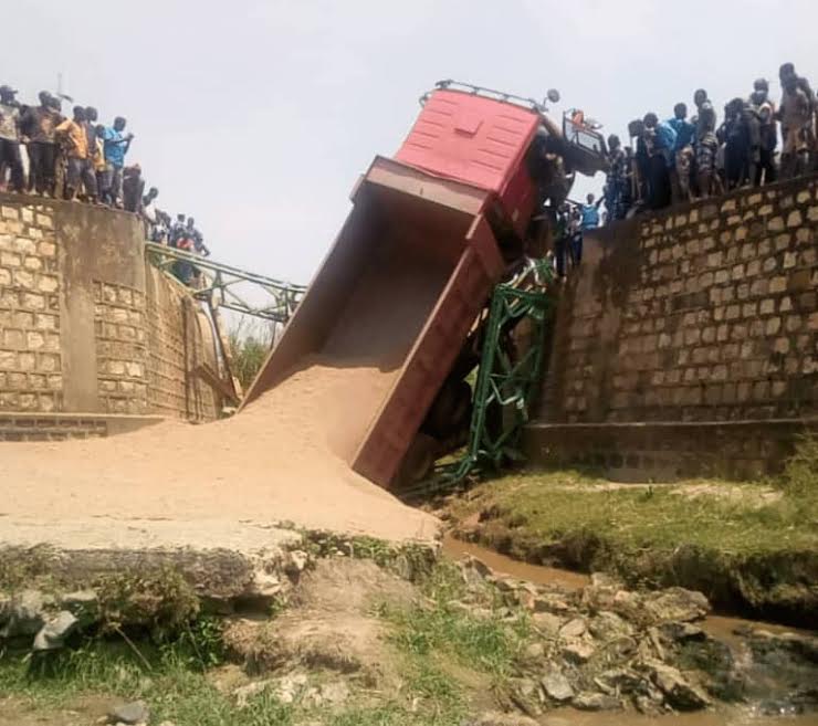 The bridge that collapsed in 2019 is set to be renovated. 