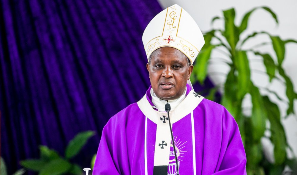 The Archdiocese of Kigali, under the leadership of Cardinal Antoine Kambanda, issued a directive for all parishes to ring their bells and begin special prayers for the late pontiff a few hours after the announcement of his death.