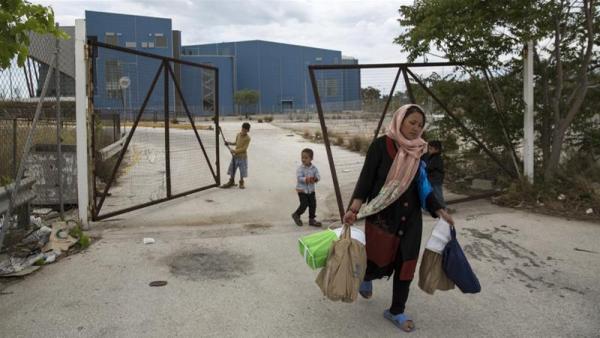 Refugees leaving are eligible for one-off support of up to 3,000 euros