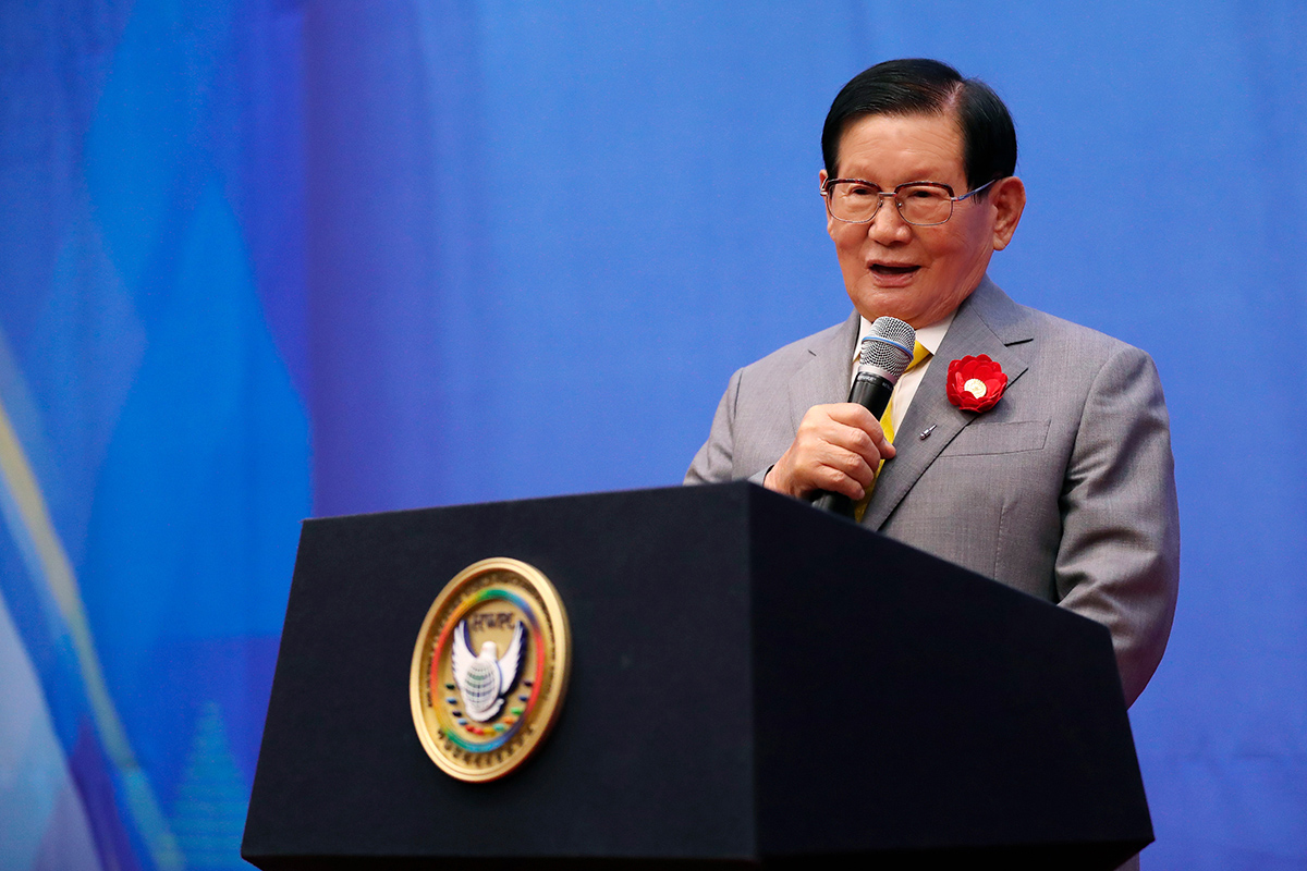 The chairman of HWPL Hee Lee