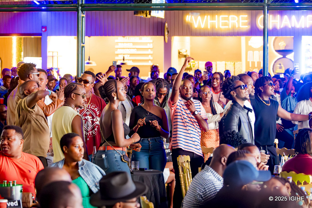 Kenny Sol, Nemeye Platini, and Nel Ngabo joined the crowd at Kigali Universe to enjoy a night with the legend Jose Chameleone.