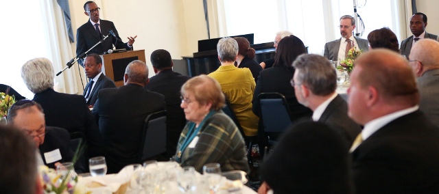 President Kagame addresses business community of Hartford.