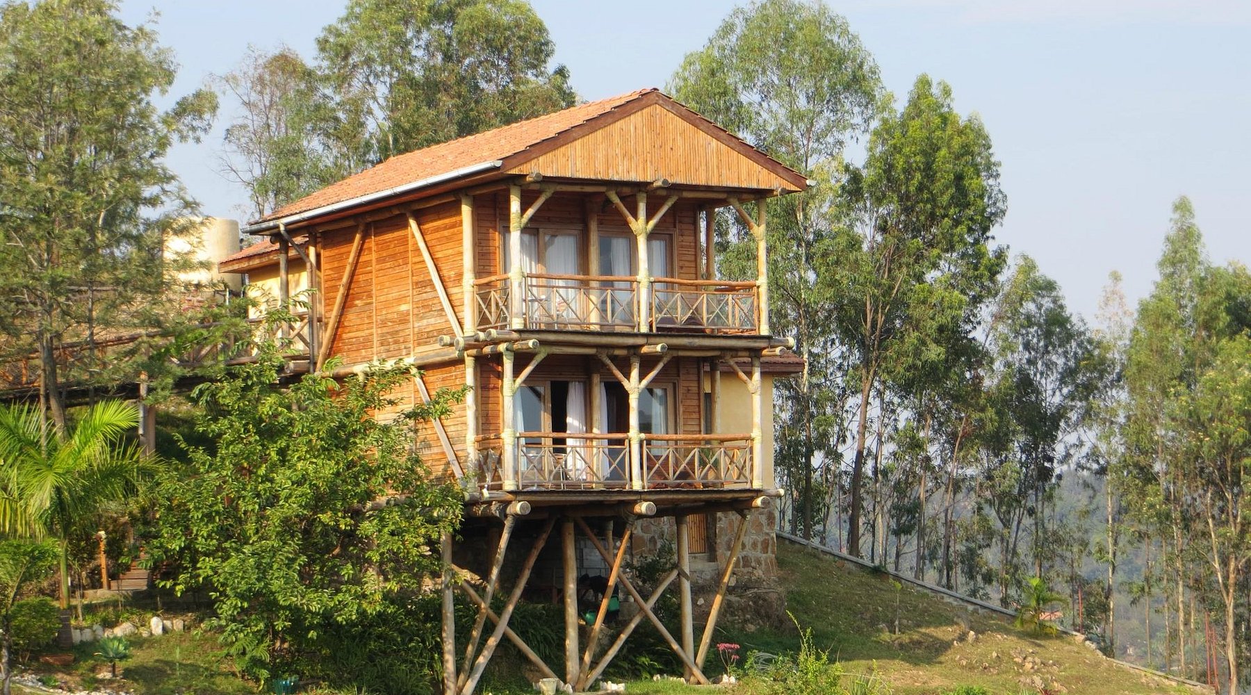 Cormoran Lodge remains one of the region’s premier rustic-luxe hideaways.