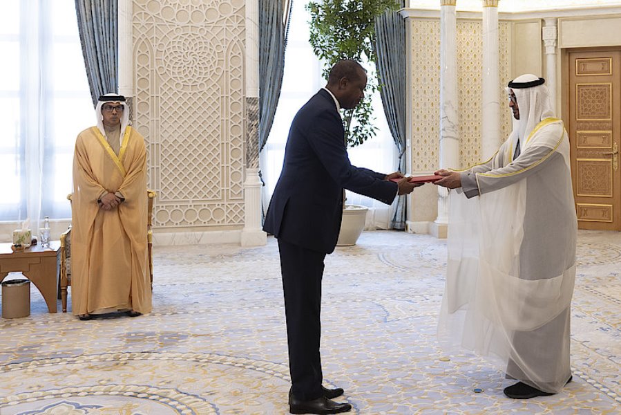 ohn Mirenge has presented his letters of credence as Ambassador Extraordinary and Plenipotentiary of the Republic of Rwanda to the United Arab Emirates.