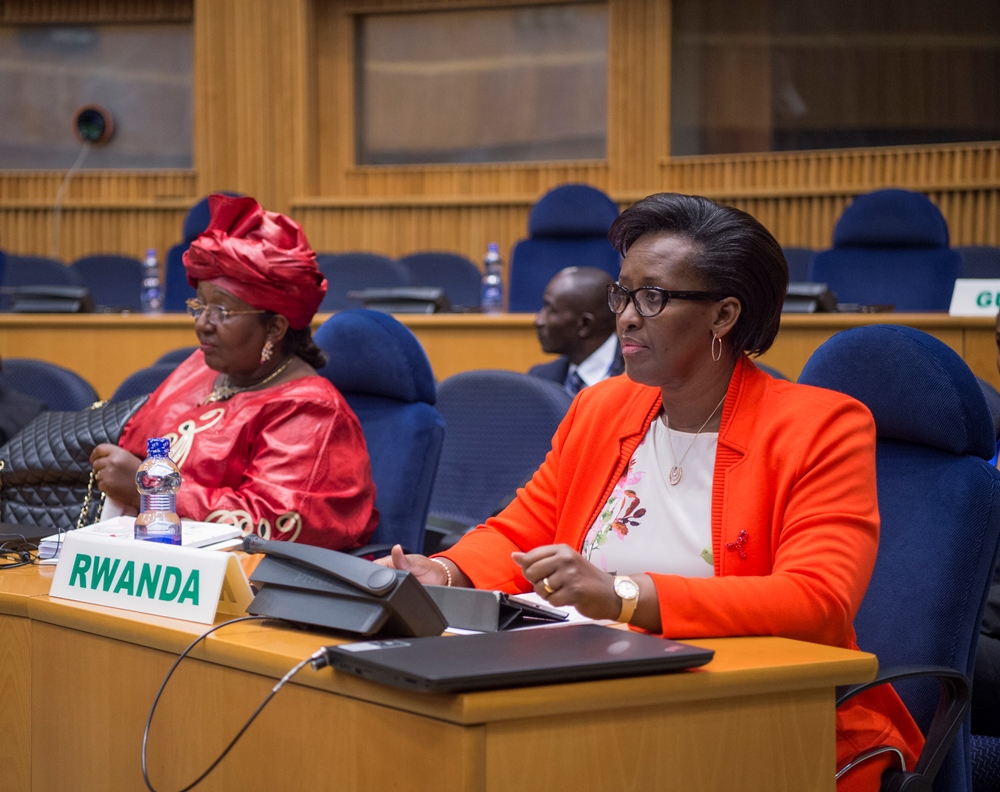 First Lady Jeannette Kagame attends the 18th General Assemby closed session of OAFLA, Ethiopia, 31st January 2017.