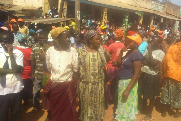 A crowd waiting for Cord leader Raila Odinga at Manyula market in Kakamega on September 5, 2016. 