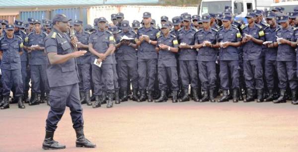 IGP Emmanuel K. Gasana briefing newly commissioned cadet officers.