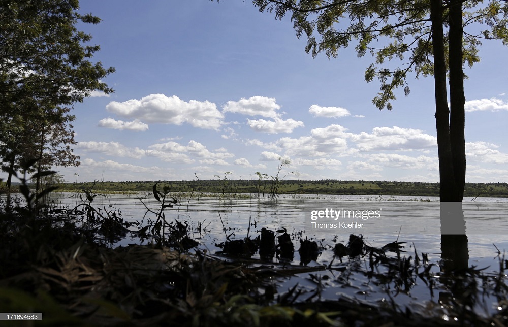 Bugesera district has 9 lakes including Rweru and Cyohoha.