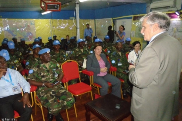 Canadian retired Lt Gen Romeo Dallaire addresses Rwanda peacekeepers (Rwanbatt-6) at Juba Tomping Camp, in South Sudan, on Wednesday.
