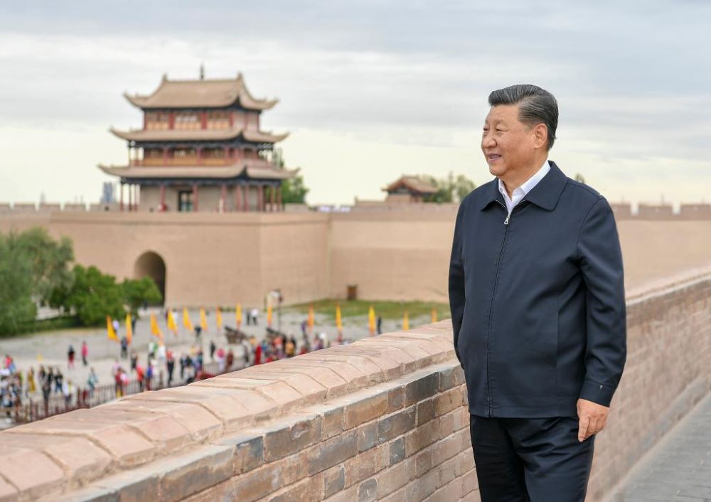 Xi Jinping visits the Jiayu Pass, a famed part of the Great Wall built in the Ming Dynasty (1368-1644), during his inspection tour to northwest China's Gansu Province, Aug. 20, 2019. Xi also listened to an introduction of the historical and cultural background of the Great Wall and the passes in the Hexi Corridor, part of the ancient Silk Road in northwest China. (Xinhua/Xie Huanchi)