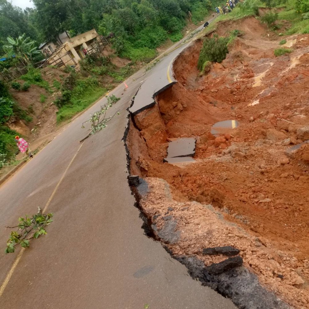 Gatuna-Gicumbi-Kigali  road has been affected by landslides.