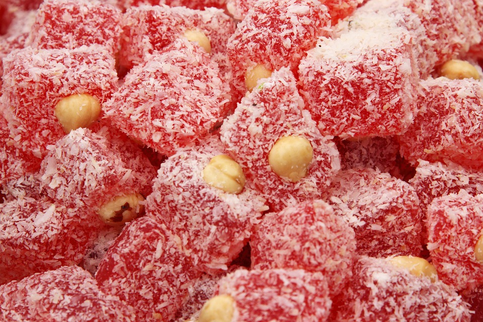 The Candy coconut cube, a true relish!