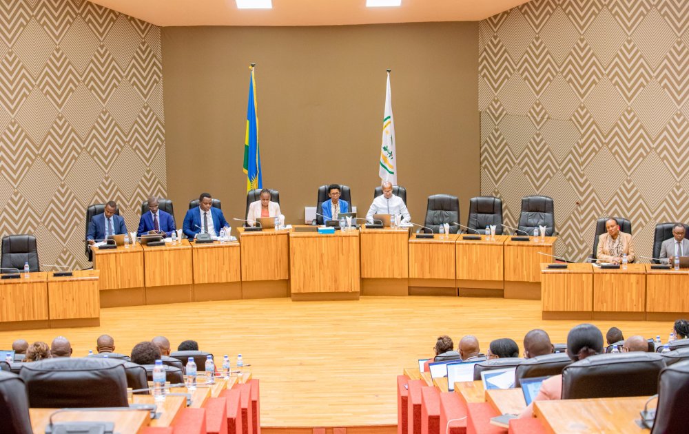 During a parliamentary session on March 19, 2025, amendments to the VAT law were discussed.