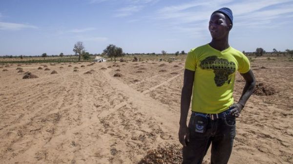 "Here we live off the land and if it doesn't work we are in so much trouble", says Amadou Souare