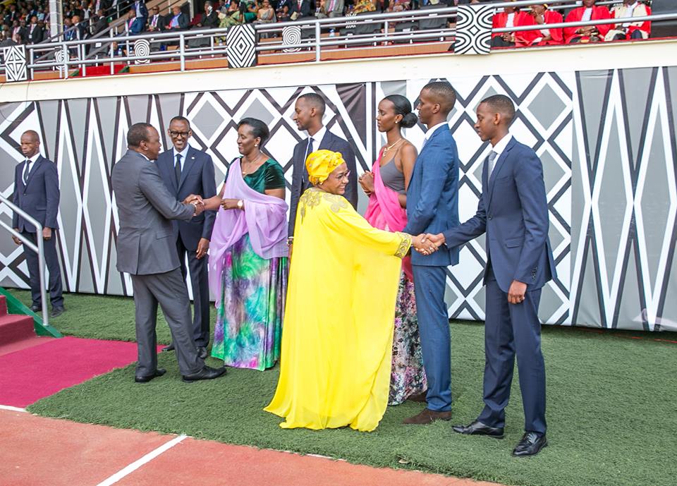 President Kagame and his family bidding goodbye President Kenyatta and his wife after his Swearing-in Ceremony