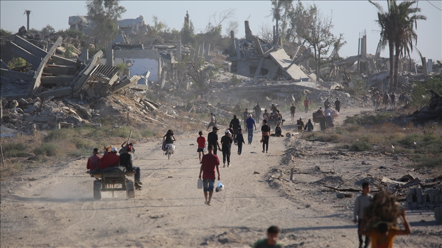 Senior officials from Egypt, Qatar, and Türkiye met on Tuesday to discuss ways to consolidate the Gaza ceasefire and resolve obstacles to its implementation, Egypt's Al Qahera News Channel reported.
