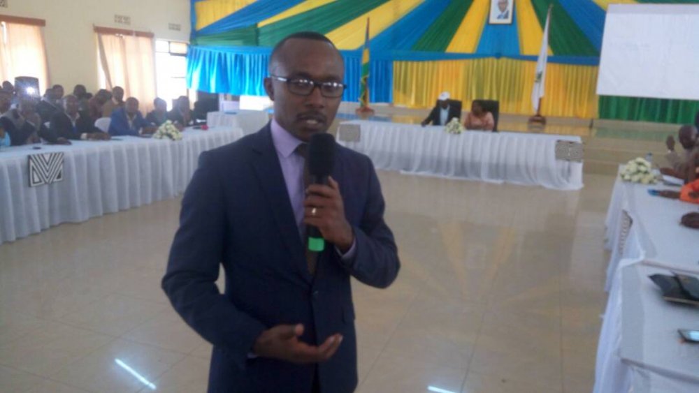 Ephrem Kayumba has been elected the new Rusizi mayor