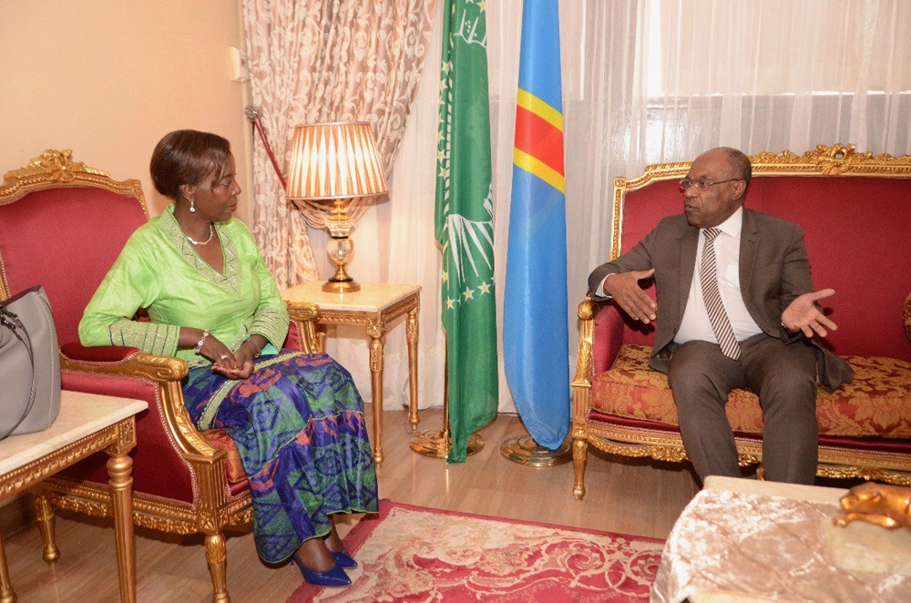 Mushikiwabo was welcomed by  Congolese Foreign Affairs Minister, Léonard She Okitundu