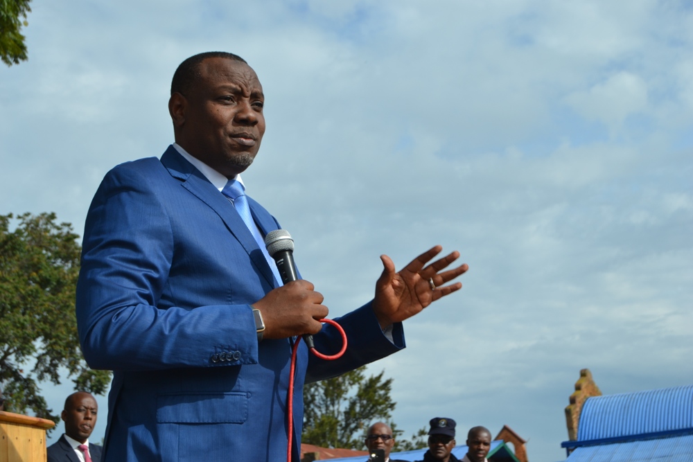Dr. Isaac Munyakazi urged students to be composed during the exams, avoid absenteeism or tardiness, demonstrate good performance and stand against cheating.