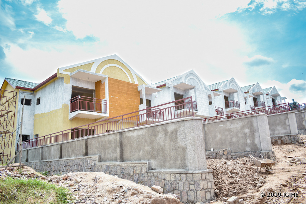 The difference between DND Developers and other real estate and construction companies is that we use the available land efficiently and provide spacious houses.