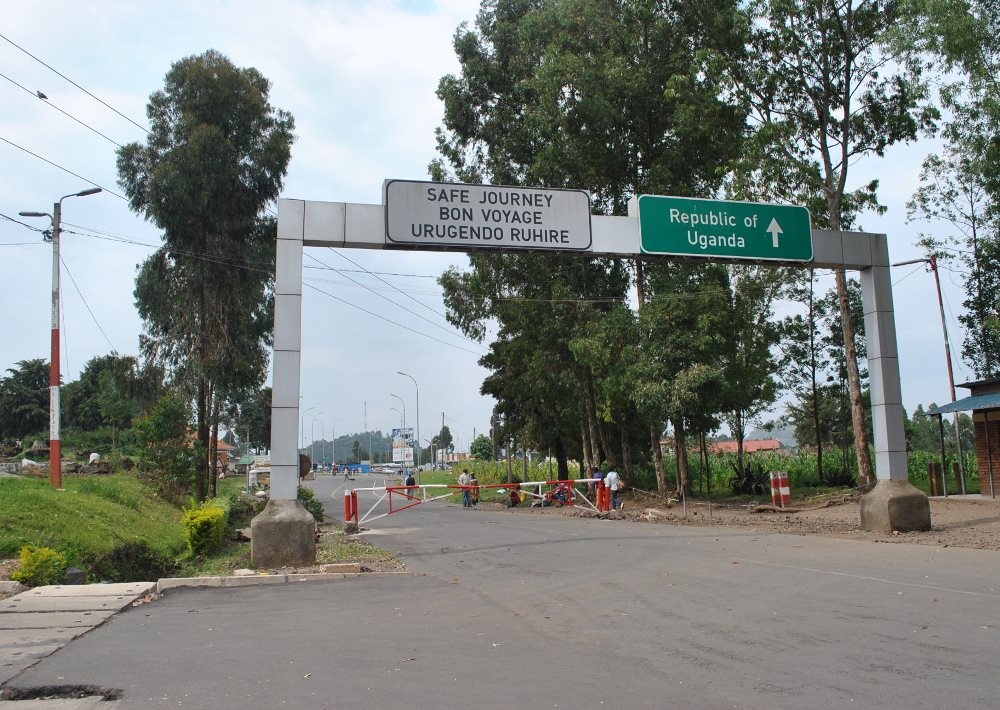 Cyanika One Stop Border connecting Rwanda and Uganda (Théophile Niyitegeka) 