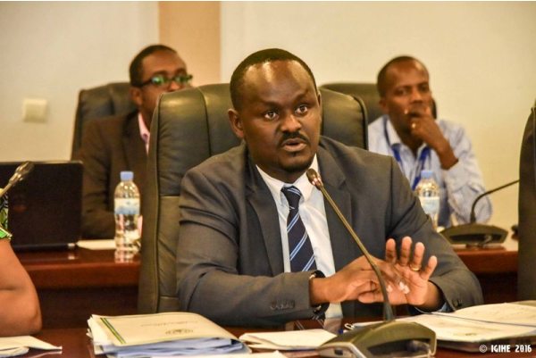 Dr.Nyemazi who represented the Ministry of Health told journalists that there are measures being put in place to address the matter of accessing medical services.