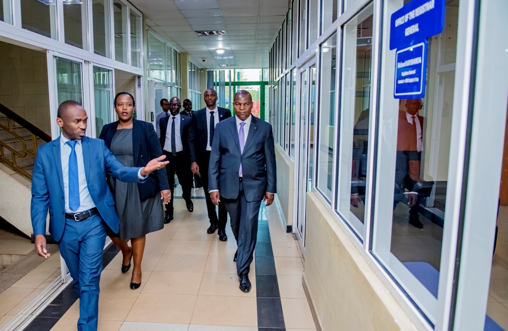 CAR President toured the RDB One Stop Center 
