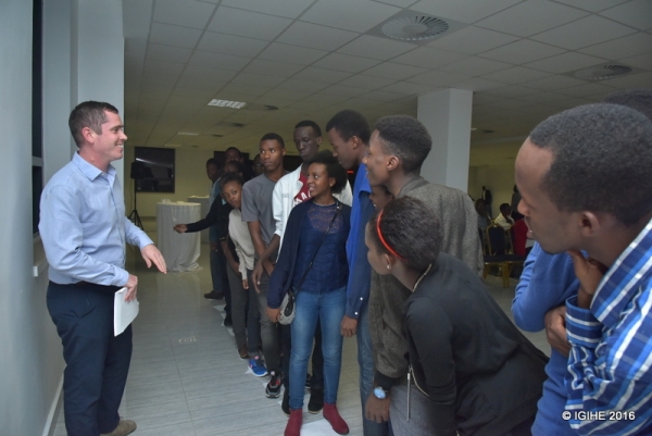 ALU staff bringing students on board of applied teaching methodology 