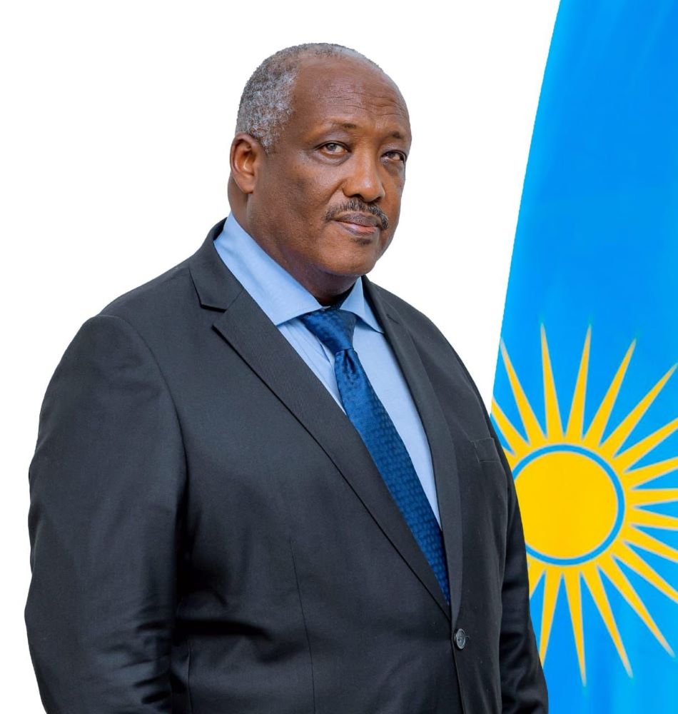 Senator Prof. Jean Pierre Dusingizemungu has strongly condemned the comments made by Jean-François Le Drian targeting Rwanda.