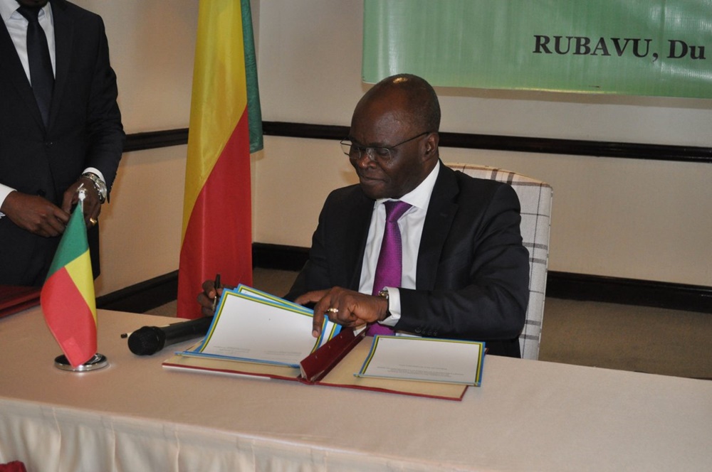 Minister of Foreign Affairs in Bénin, Aurélien Agbénonci.