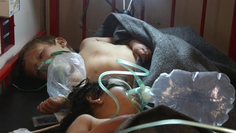The attack caused many people to choke or faint, and some to foam at the mouth
