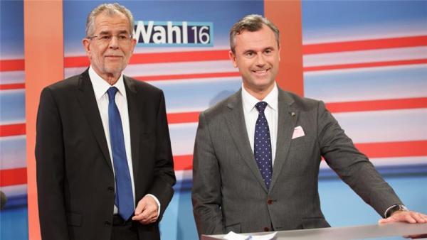 Hofer, left, is facing Bellen, right, in the tight presidential race