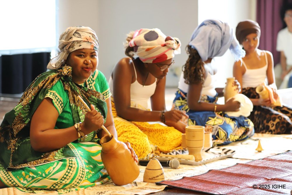 The day also included practical activities for children, such as sweeping and cleaning, to introduce them to traditional household roles and responsibilities.