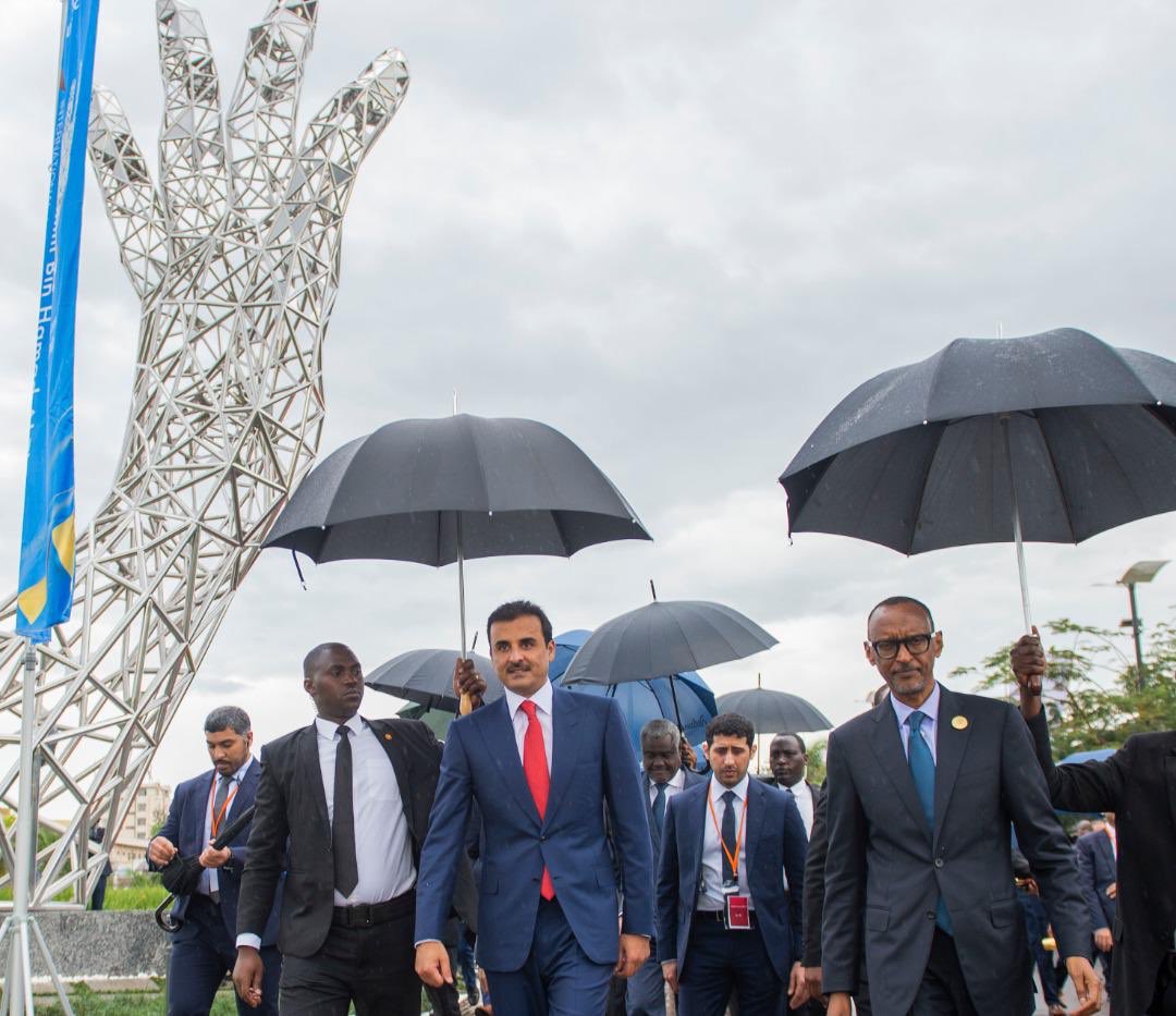 President Paul Kagame and His Highness Sheikh Tamim Bin Hamad Al Thani, the Emir of Qatar, and Hage Geingob, the President of Namibia have unveiled an anti-corruption monument in Kigali.