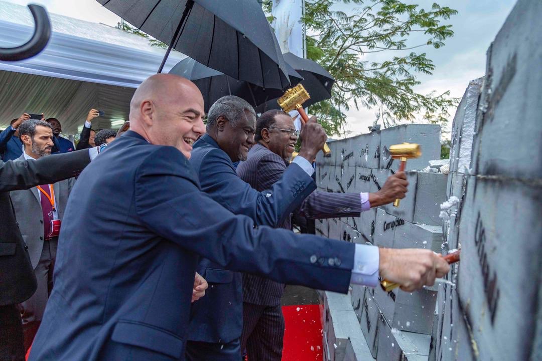 The leaders symbolically used hammers to knock down a makeshift wall with the word ‘corruption’ inscribed in different languages.