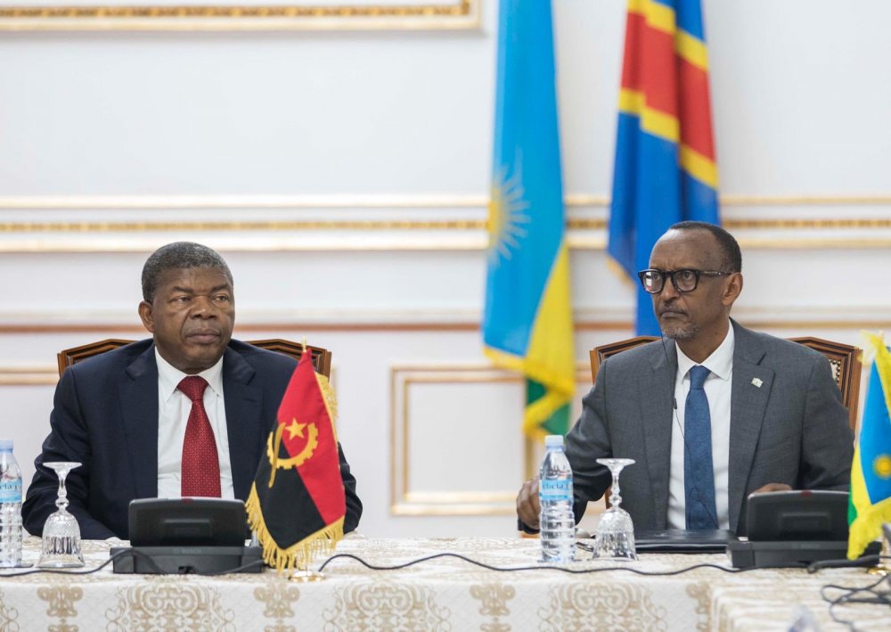 President Kagame with his counterpart of Angola João Lourenço , the mediator on tensions between Rwanda and DRC.