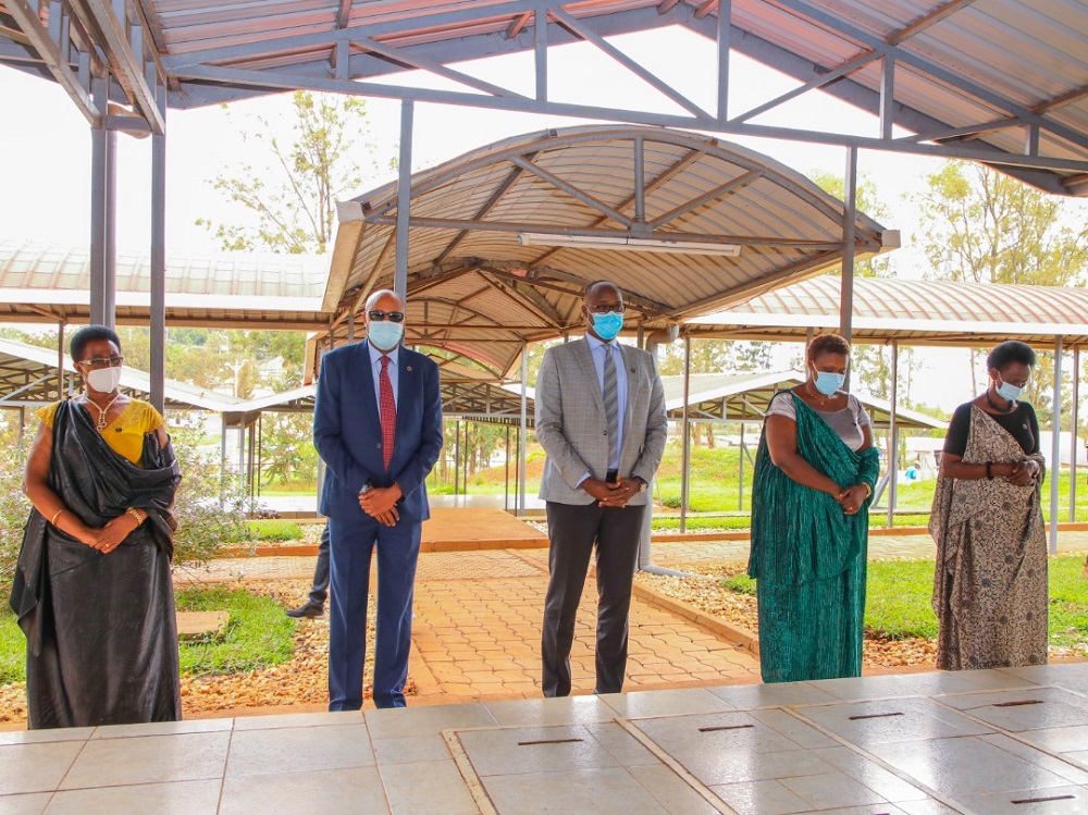 The ceremony to remember these victims killed after they were abandoned by UN troops took place on Sunday at Nyanza Genocide Memorial observing COVID-19 preventive measures.