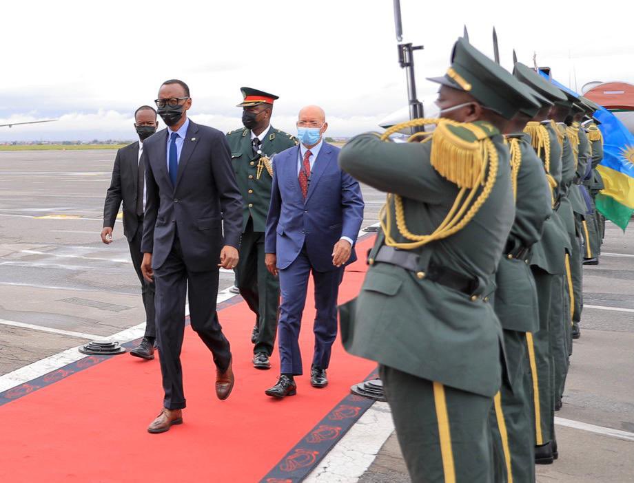 President Paul Kagame arriving in Angola.
